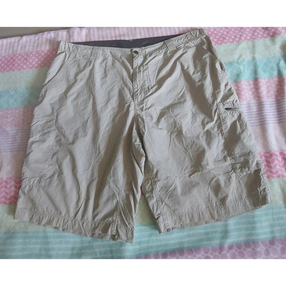 Columbia Sportwear Shorts Men 44,beige, Nylon, Polyester, Pockers,44 Inch Waist